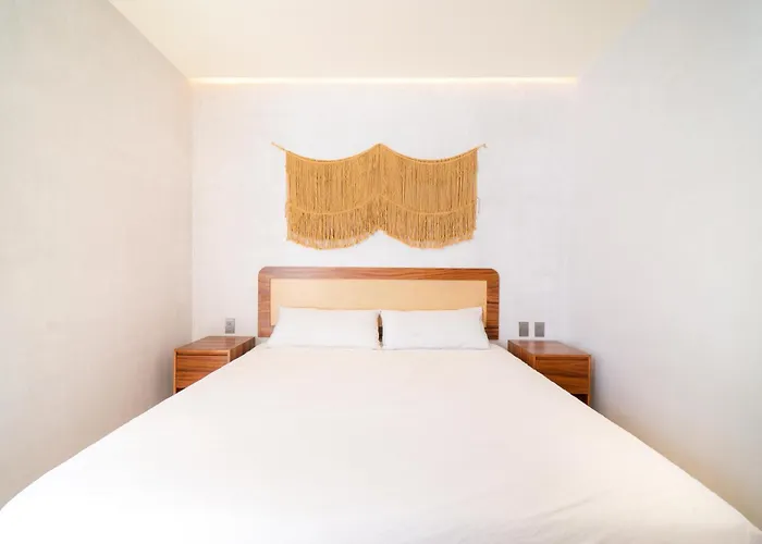 Modern Loft, Private Pool And Gym Intulum